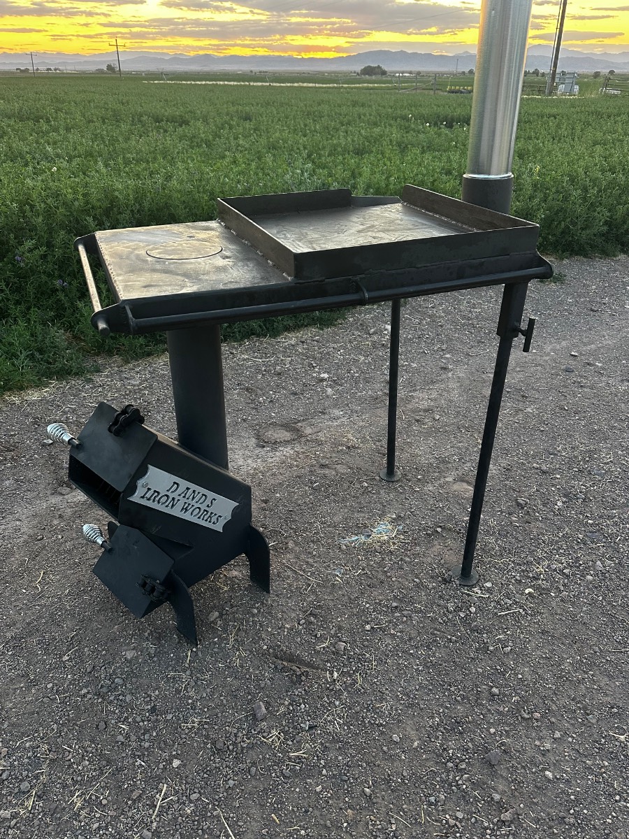 Iron Rocket XL outdoor cooking rocket stove